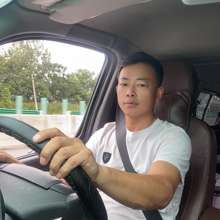 爱唱歌的开心哥