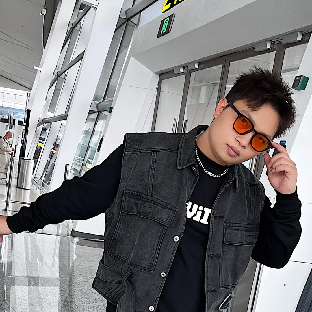 河池秘境龙祥男士发型设计