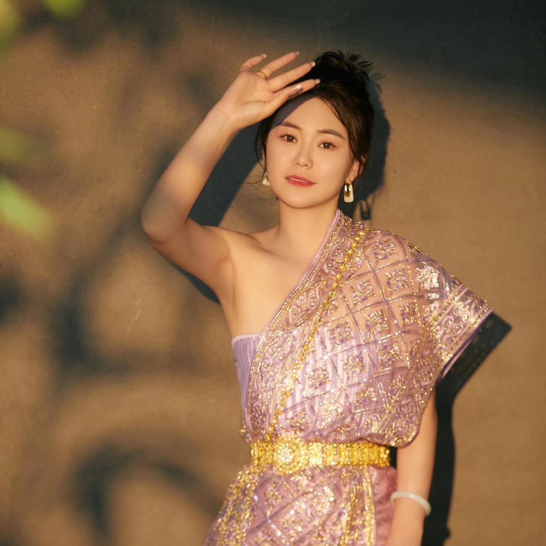 芳红