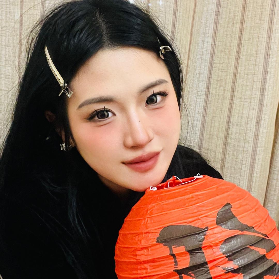 是个困包.