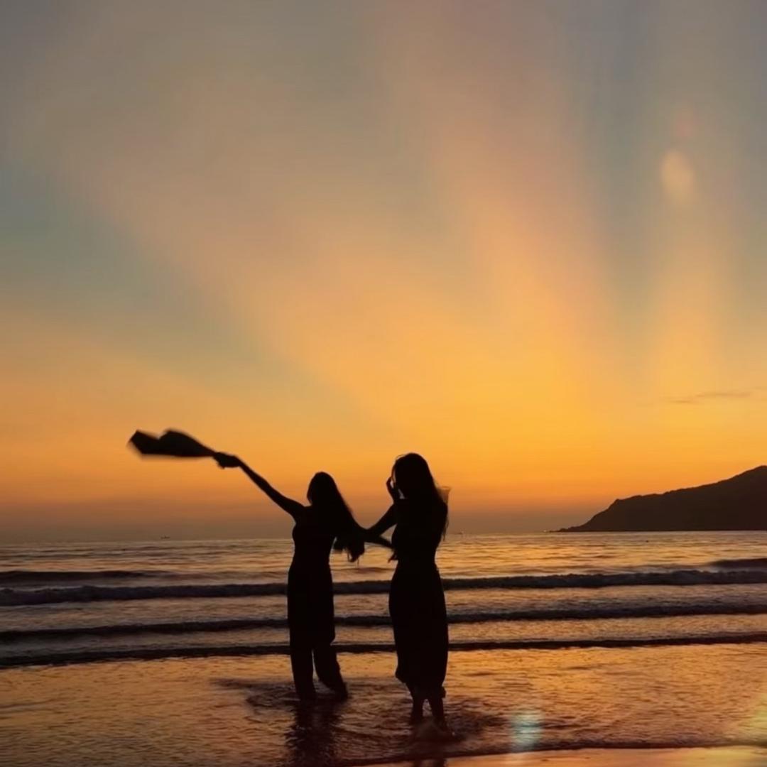 欣欣🐷爱吃饭.