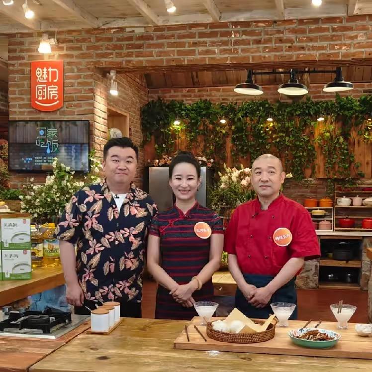 爱做美食的阿周