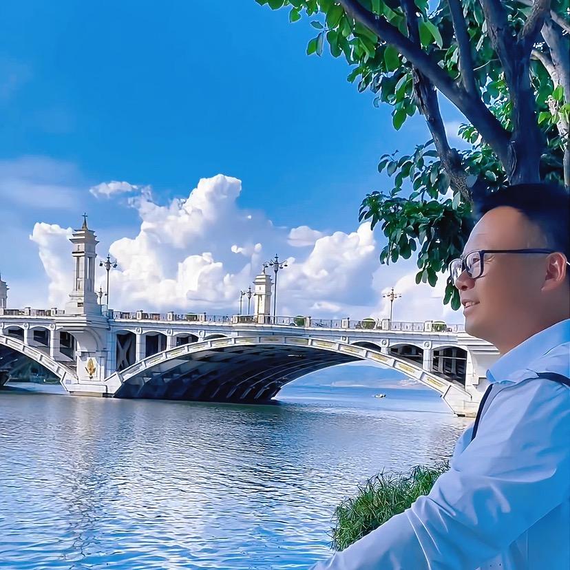 旅居主播孵化师大树