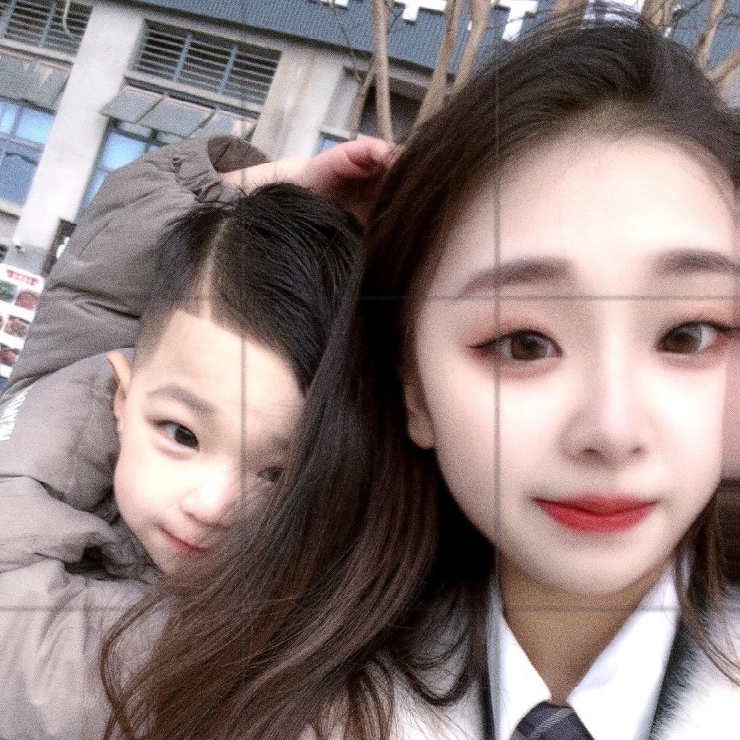 笑😄笑