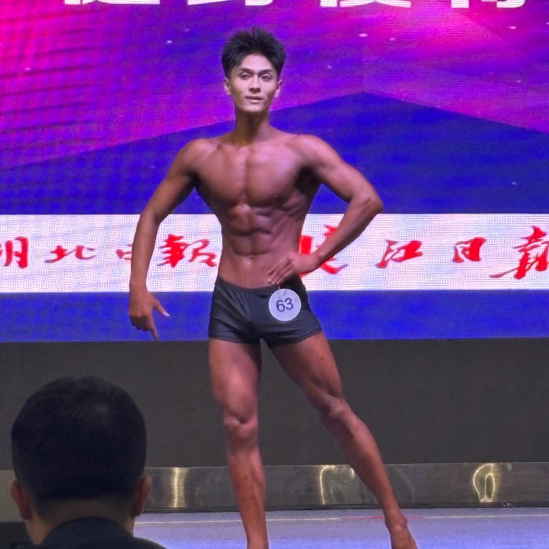 小小陈