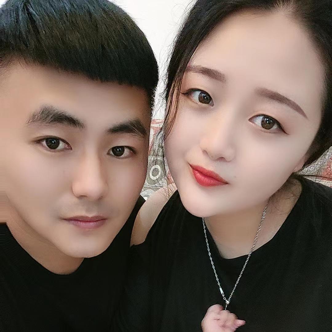 小伟夫妇