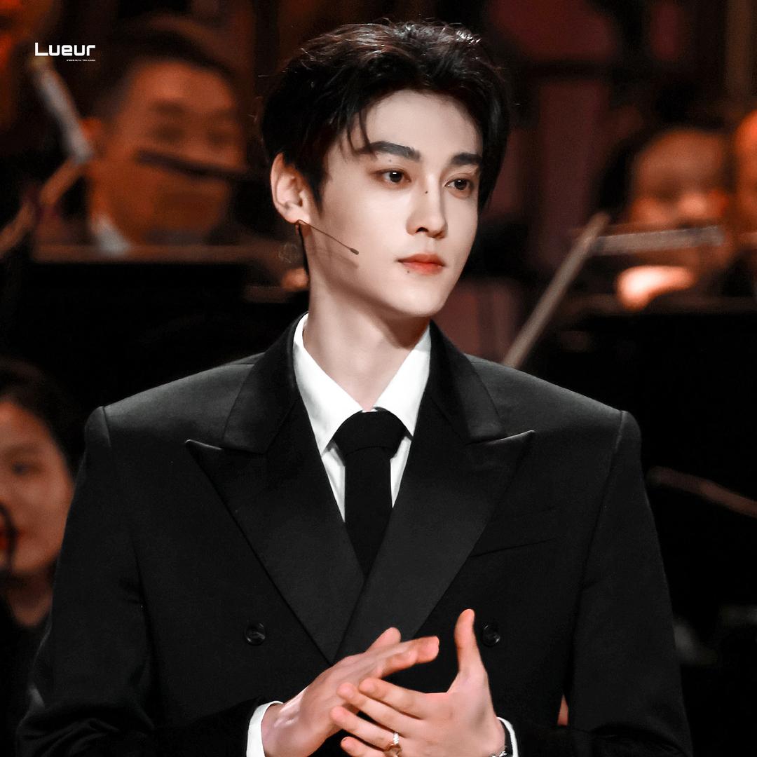 闹闹ᵈᶻ💫🍋