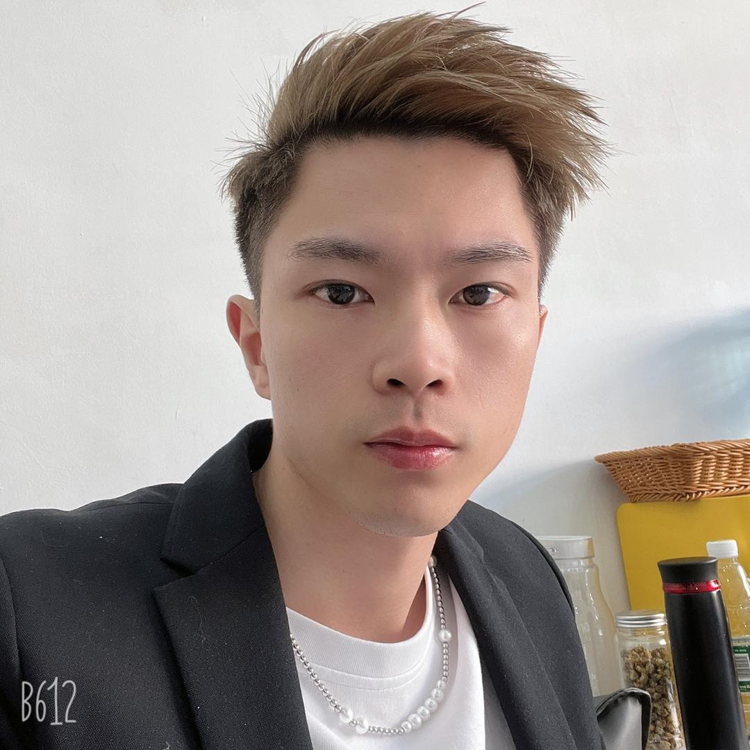 An. An造型形象设计店长  阿哲