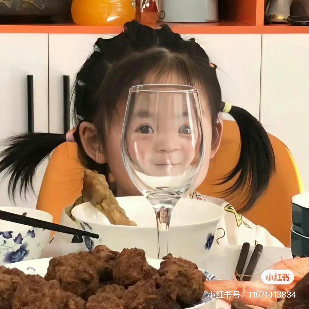 有啤酒肚的仙女