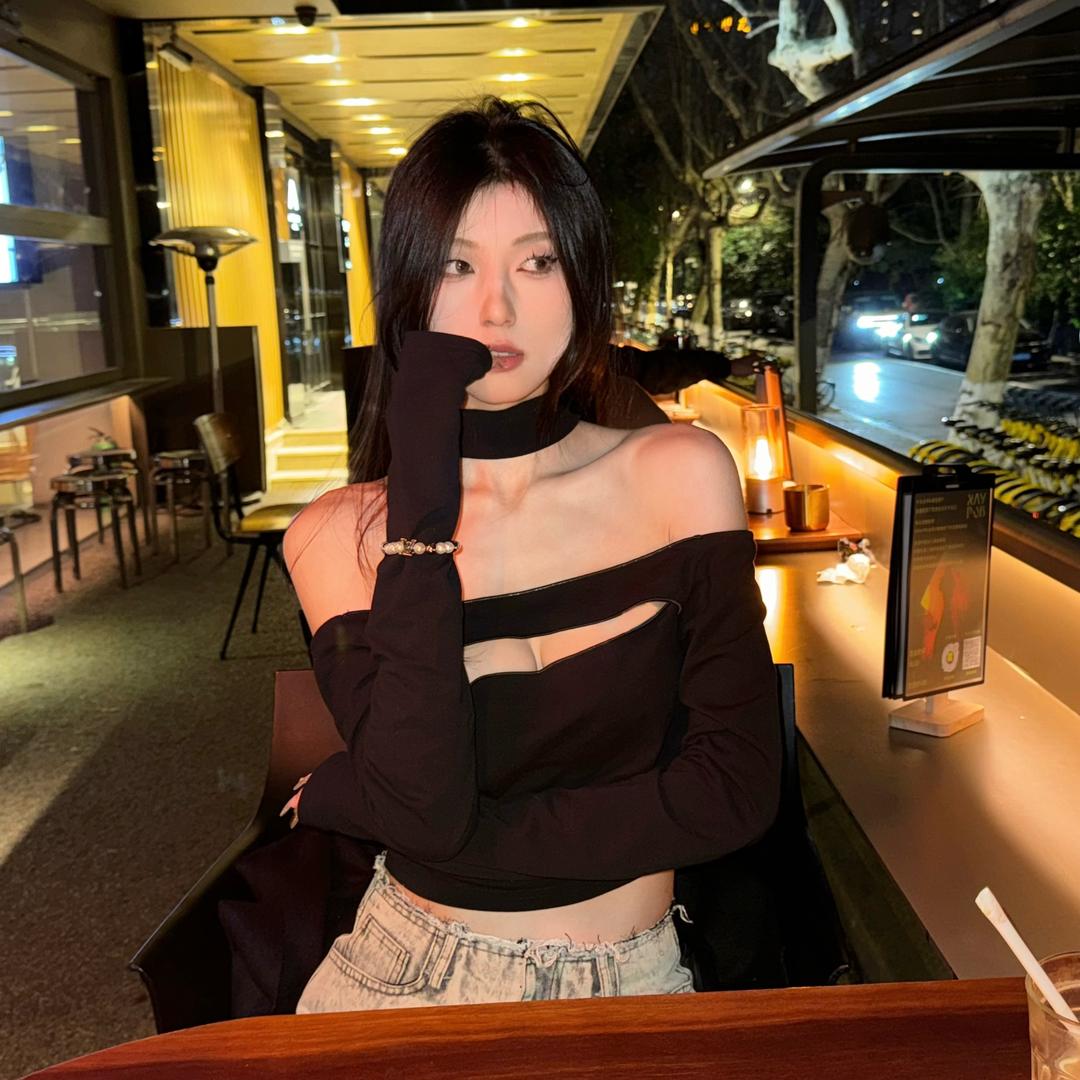 瑄瑄烧高香