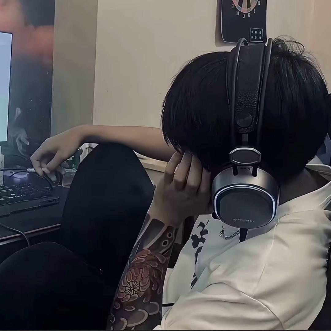 ℳ๓ 故事与你.