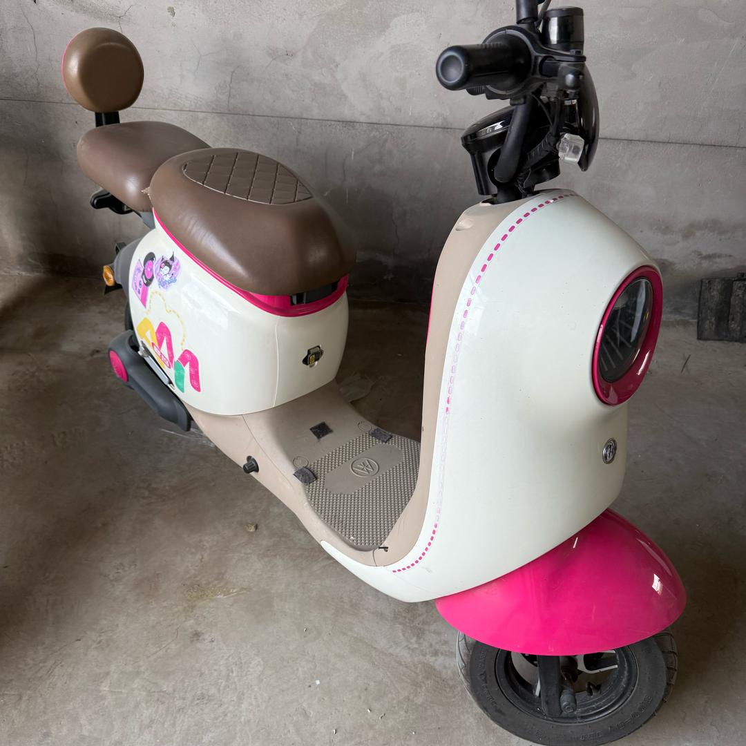 精品二手电动车