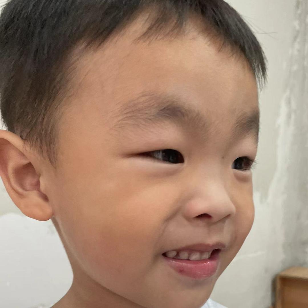 不吃香菜@