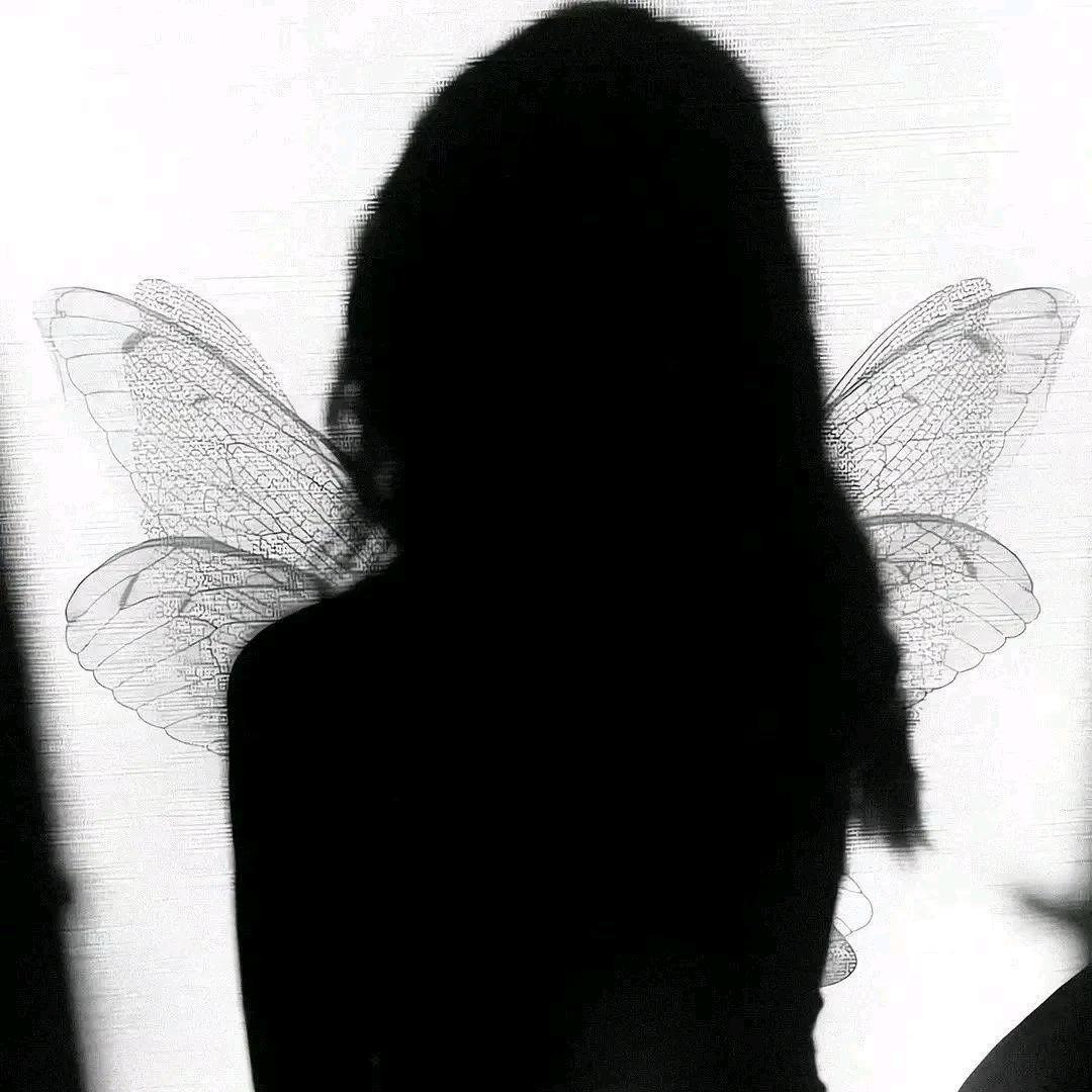 ⦮      ⦯