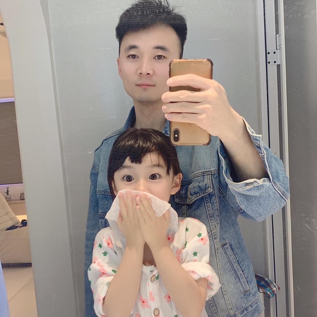 米迪de爸爸