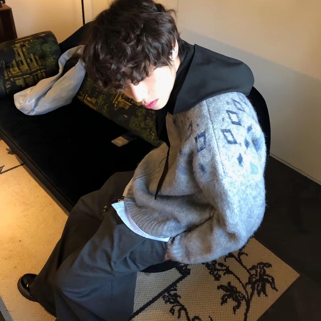 黑色眼泪