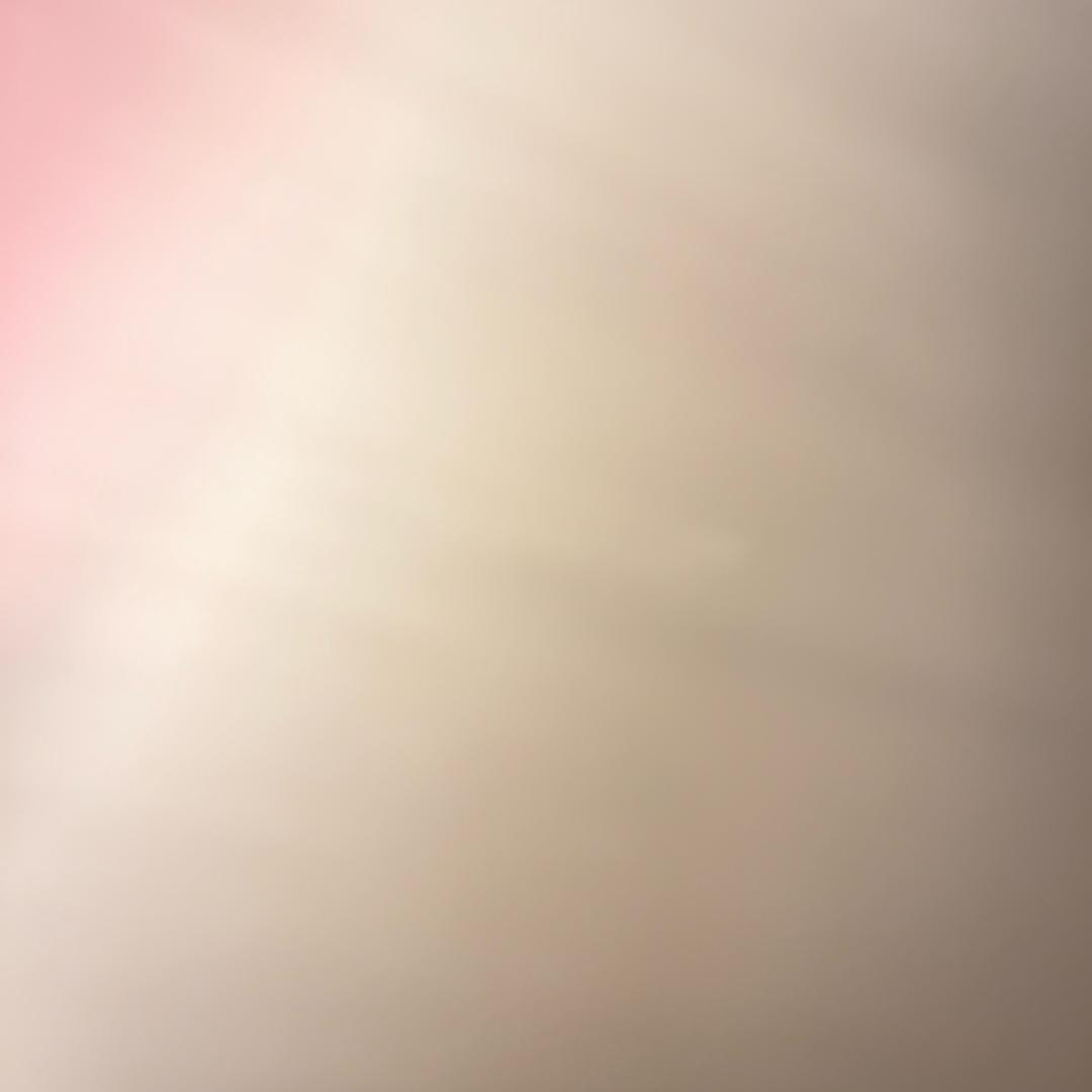 ，。