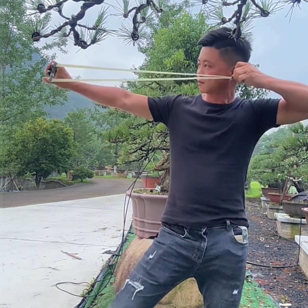 杨先生🐴🐴离别万里遥无期