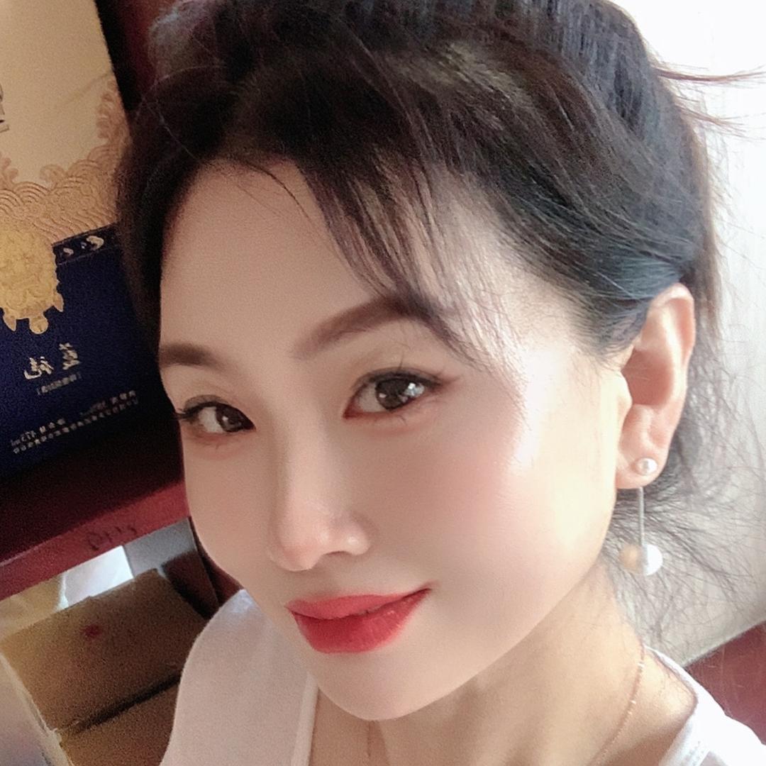 🌺月儿🌸