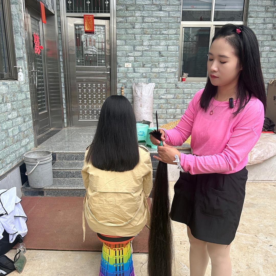 左左收头发 南阳发制品