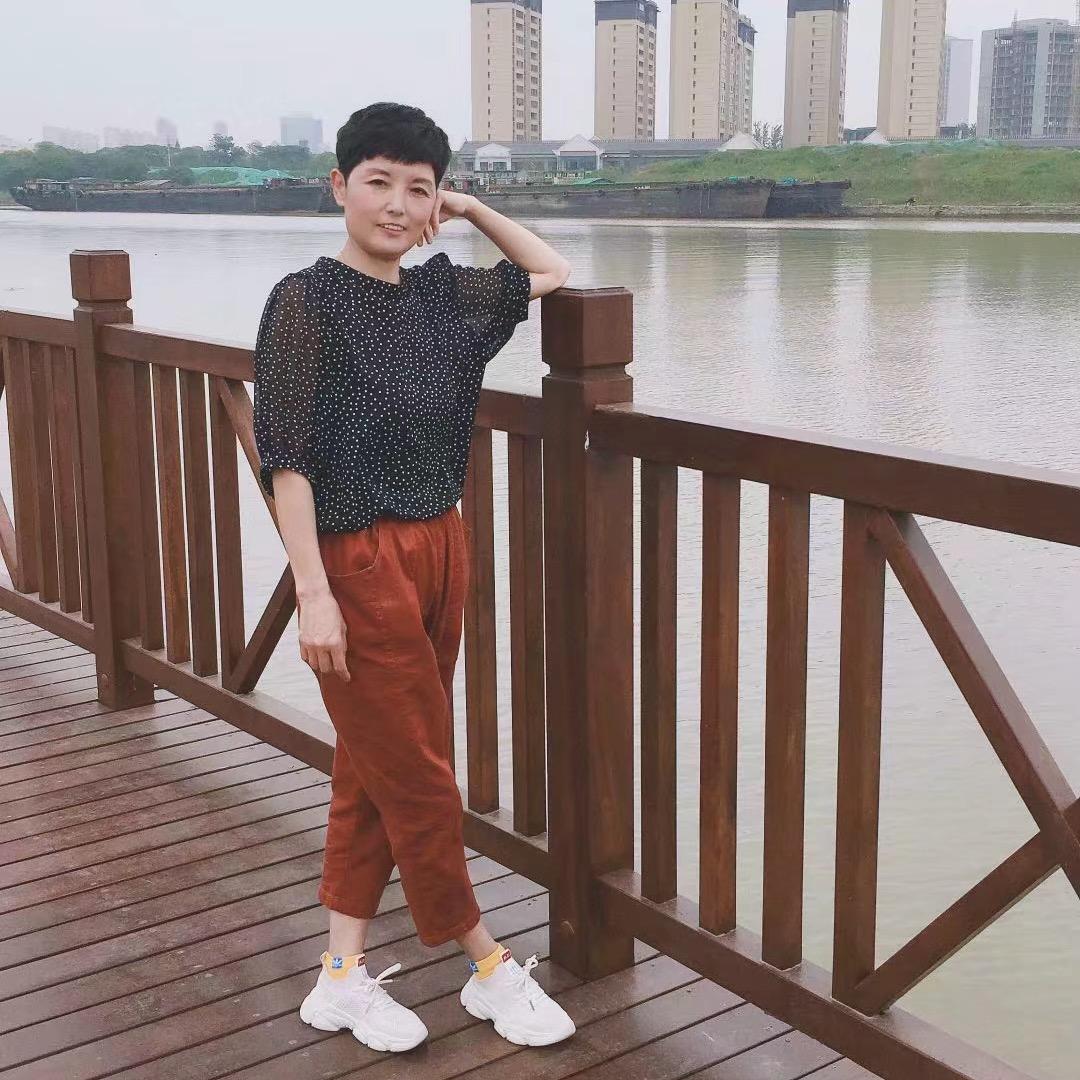 开心就好丽丽