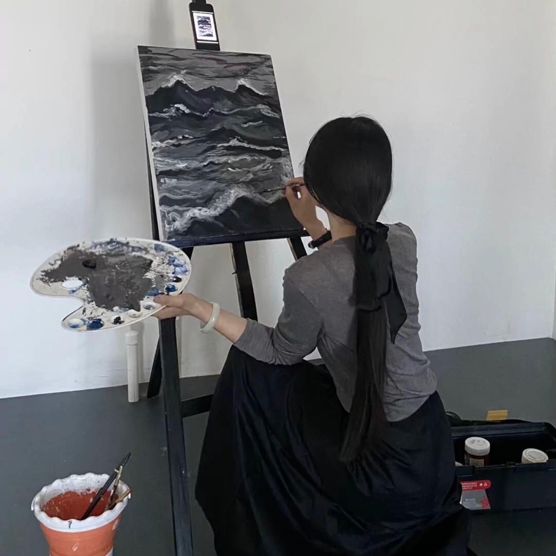 侯羽羽