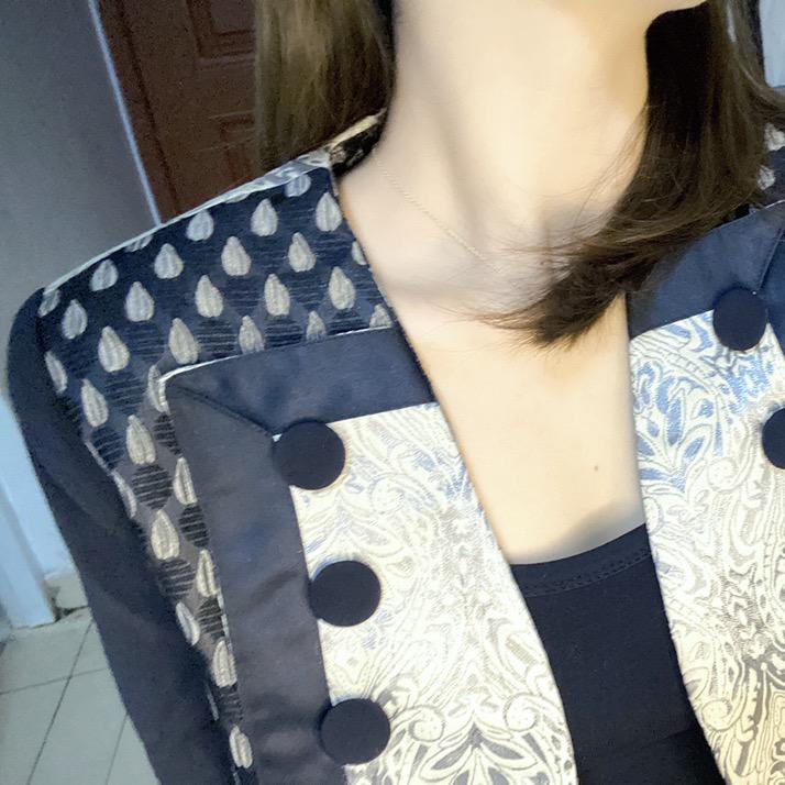 譚小妹 🦩