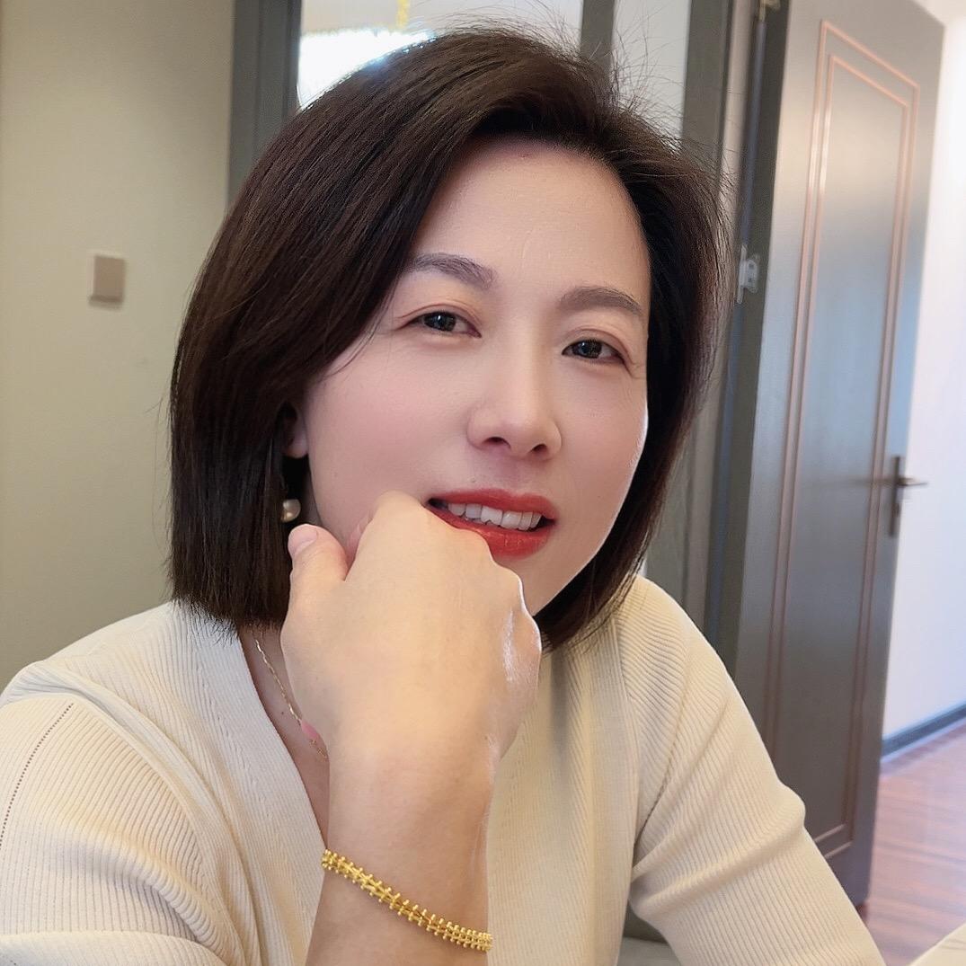 莉莉小阿姨