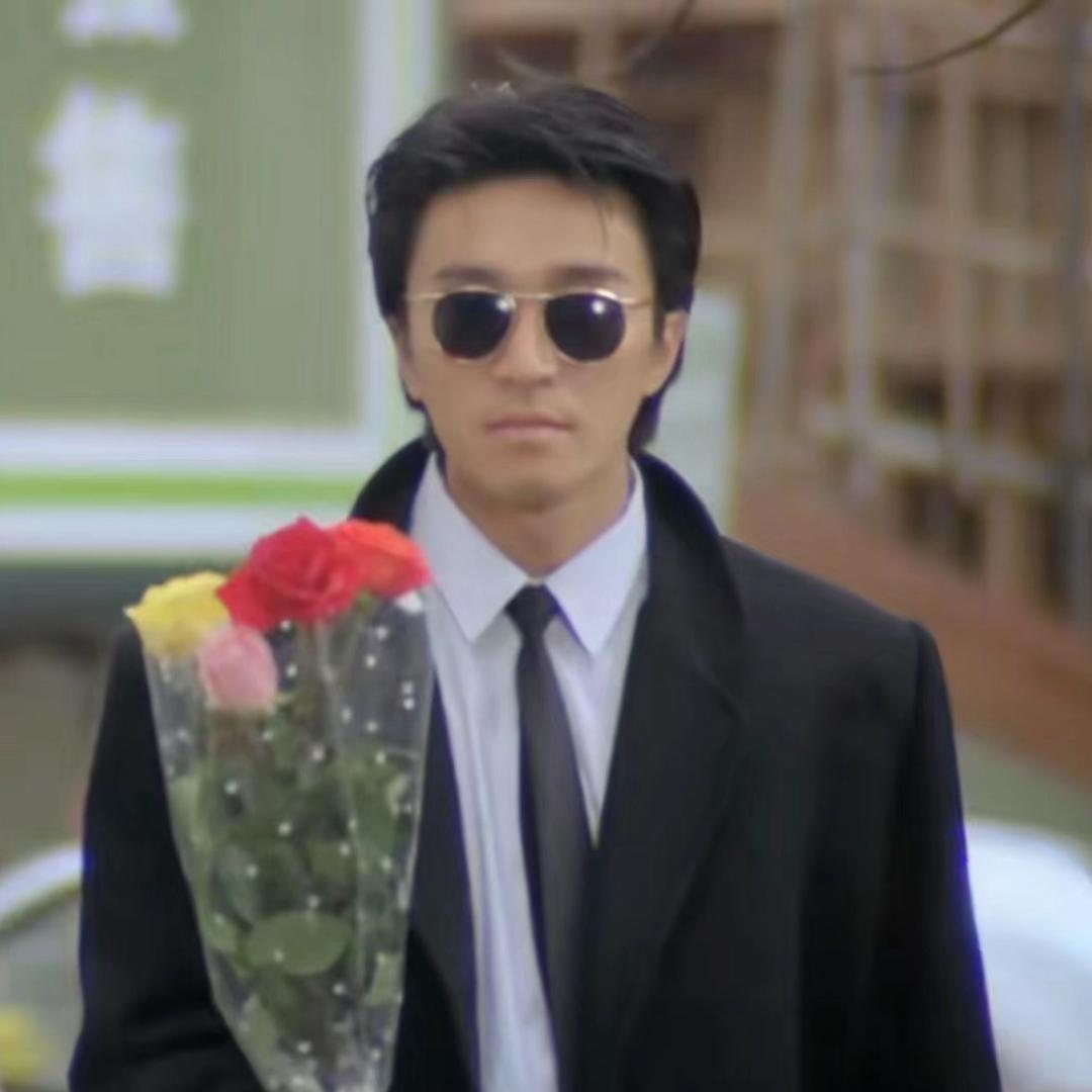 小晨颈椎沉沉的