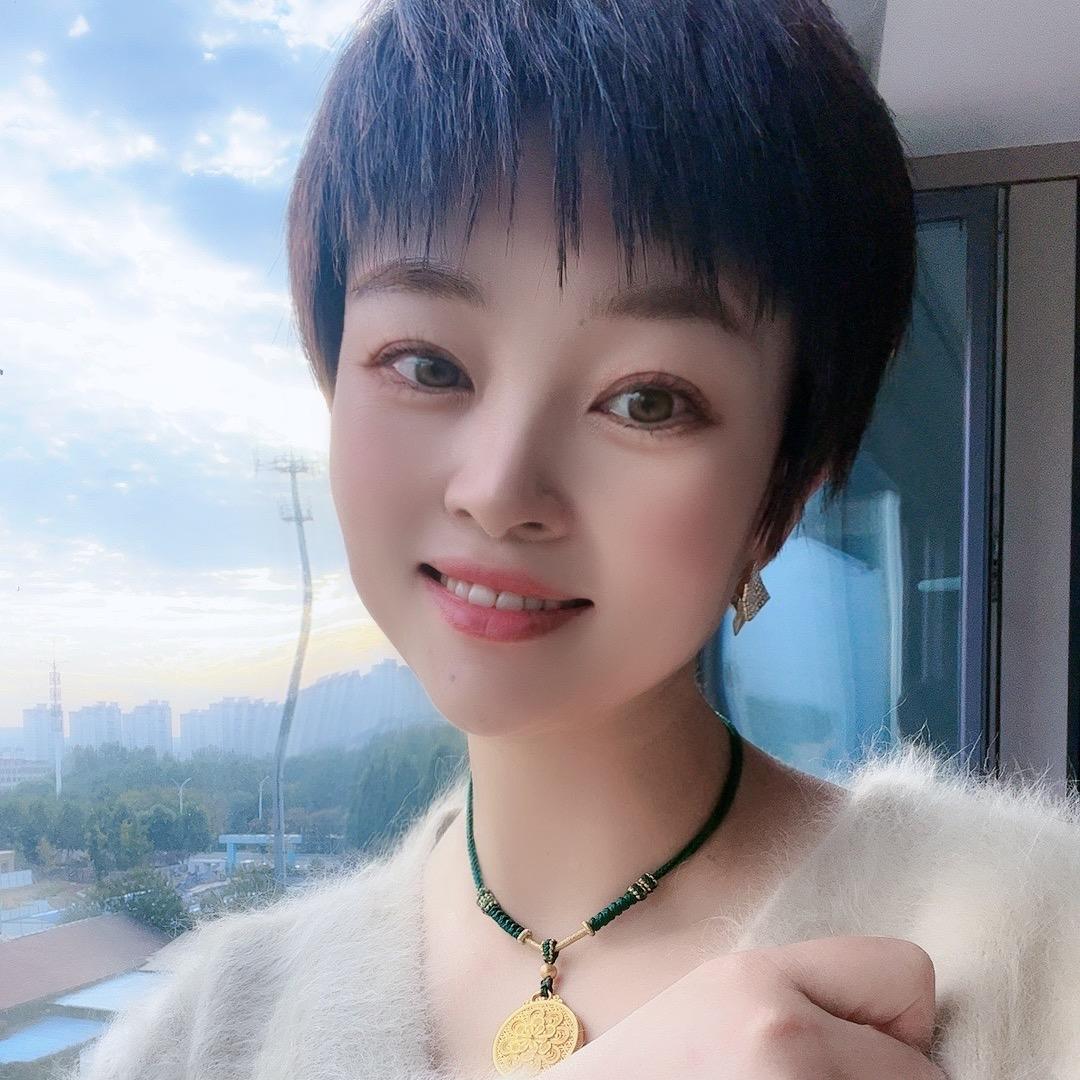 幸福的大玲子