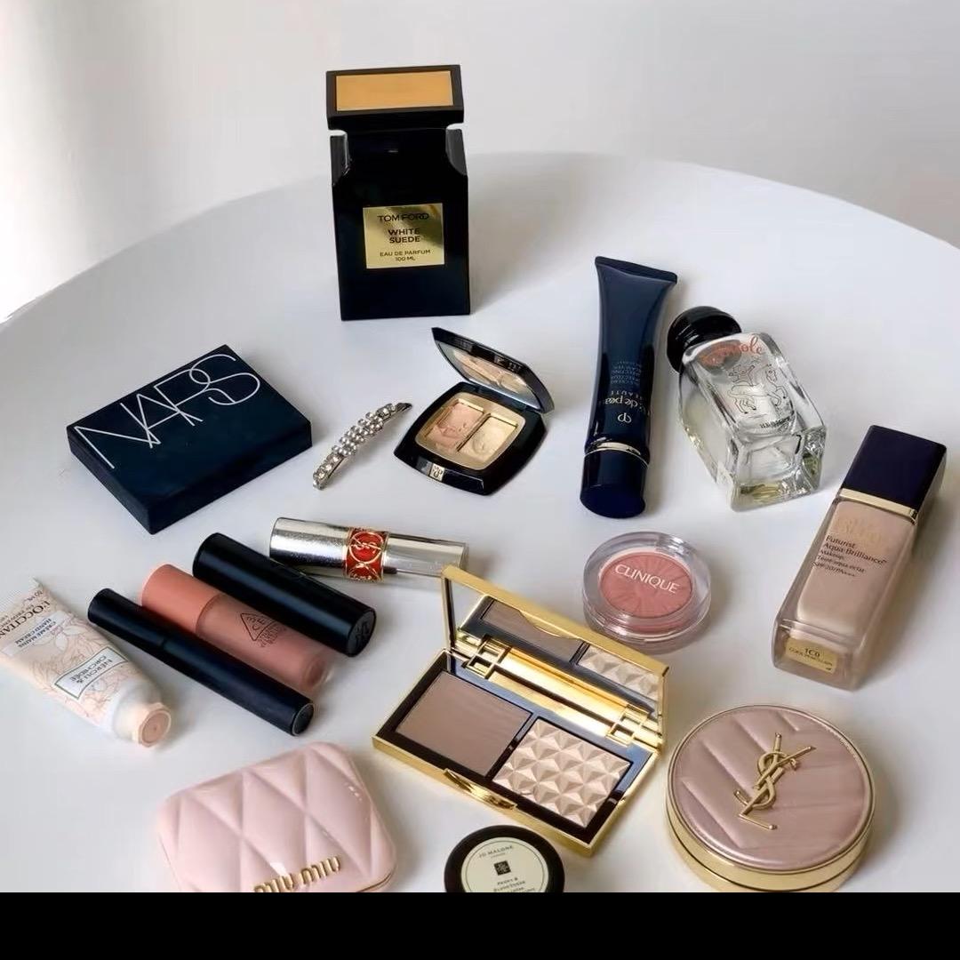 屈臣折扣店（万达店）