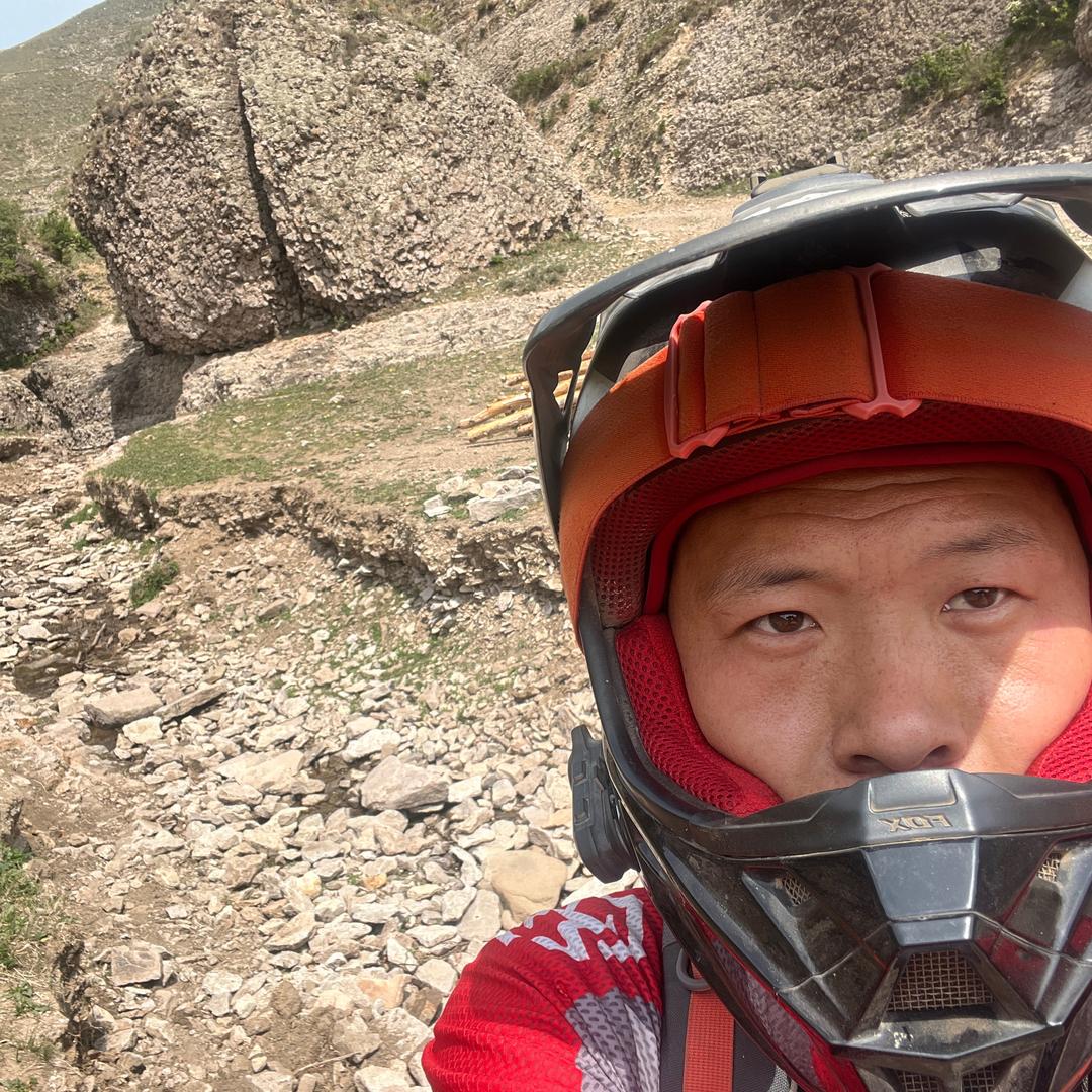 刘俊🛵🏍️776