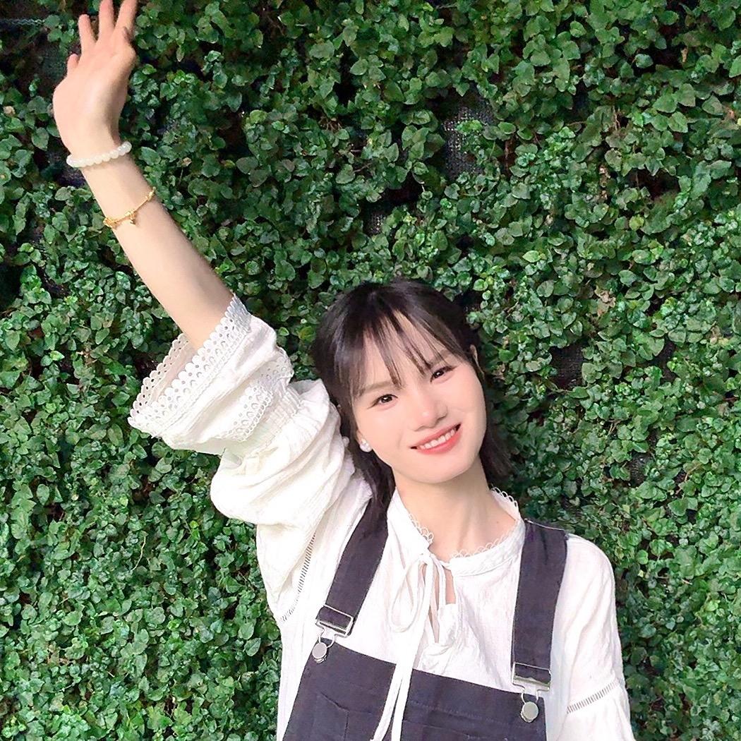 阿双子（带娃）