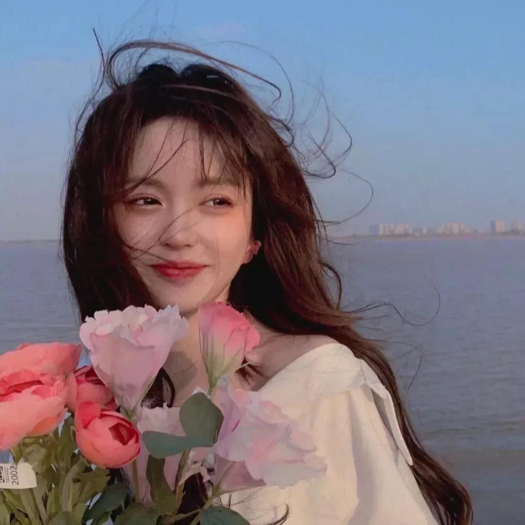 李子李子小李子