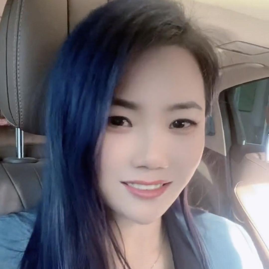 @微胖园园试衣间