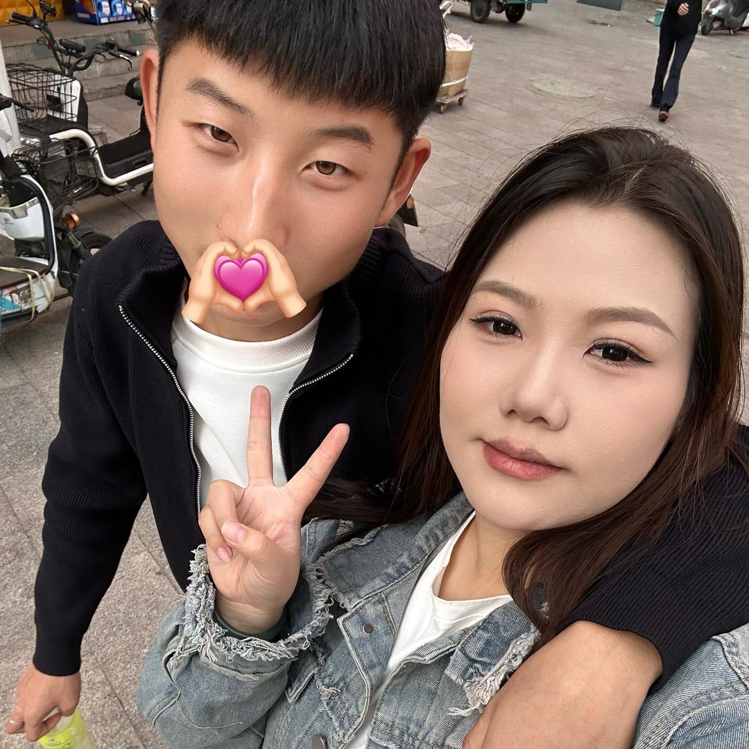 姚姚.