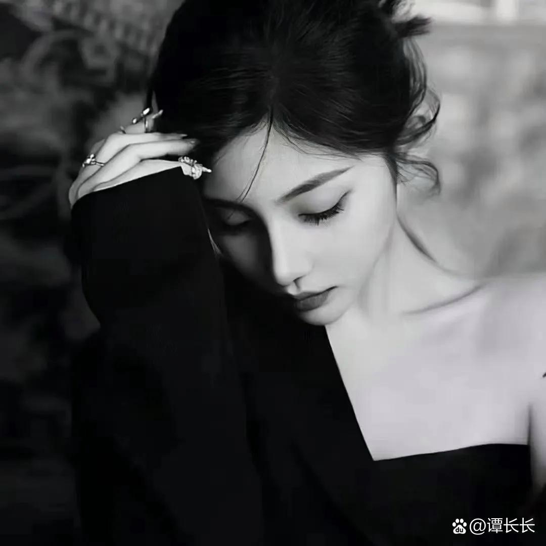 ༺慕༒容༻