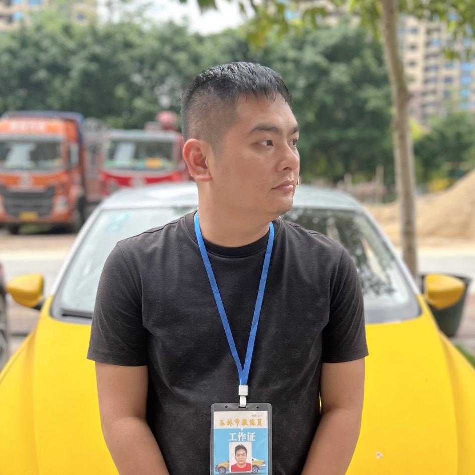 驾培刘教练