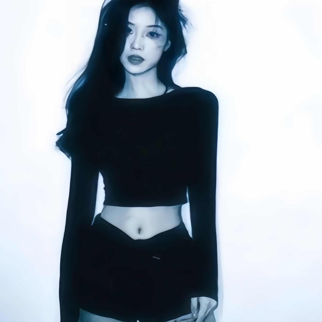 比揽胜还富的女人