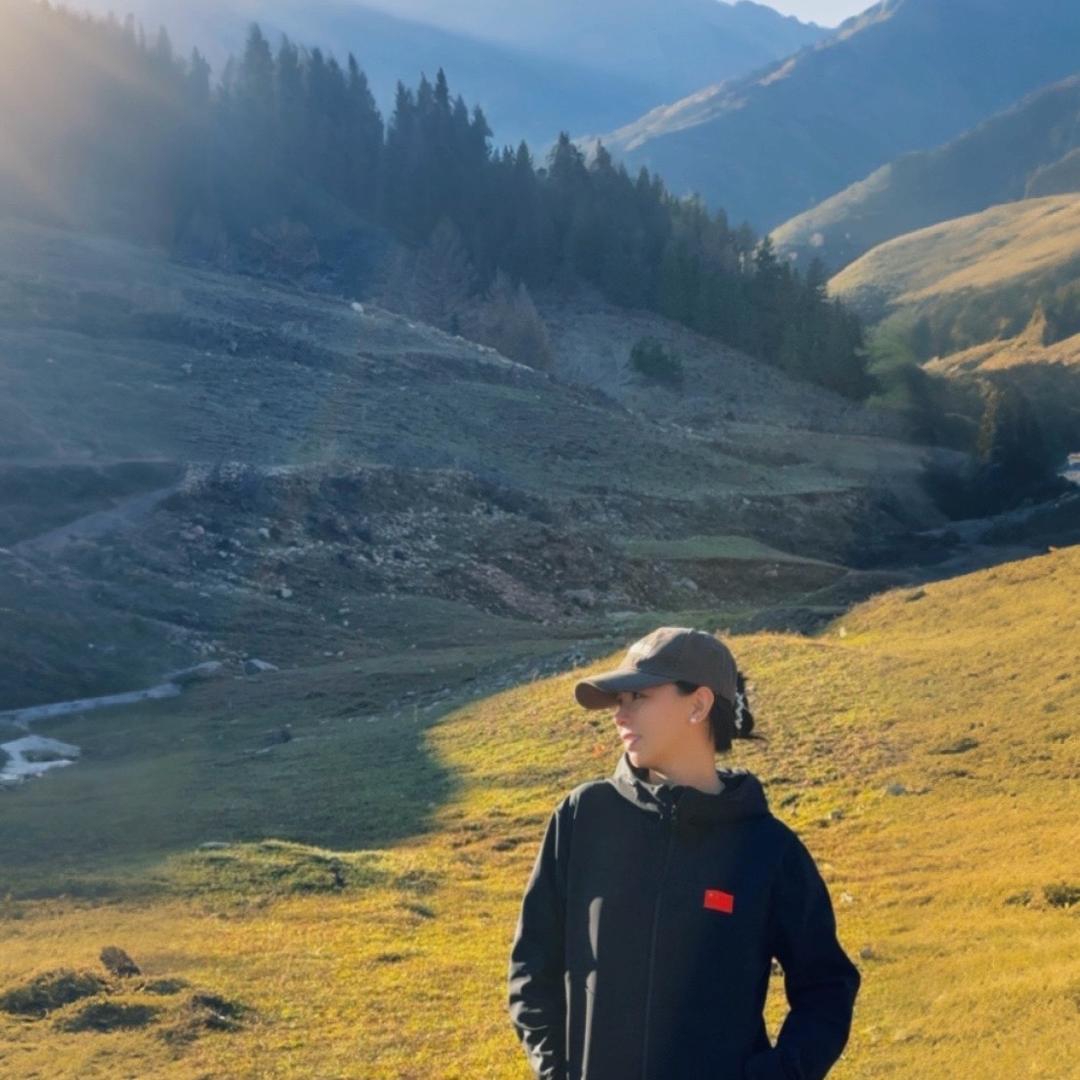 我是努力上进优秀永不止步的博妈