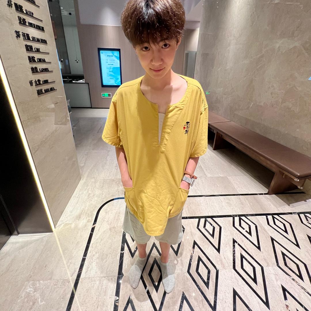 蒙J的男人