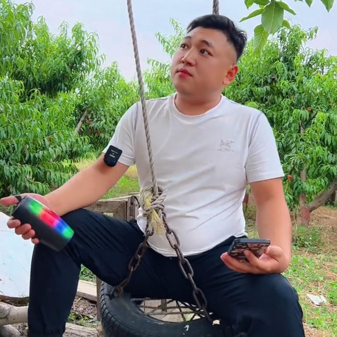 王瑞瑞（桃园山庄）