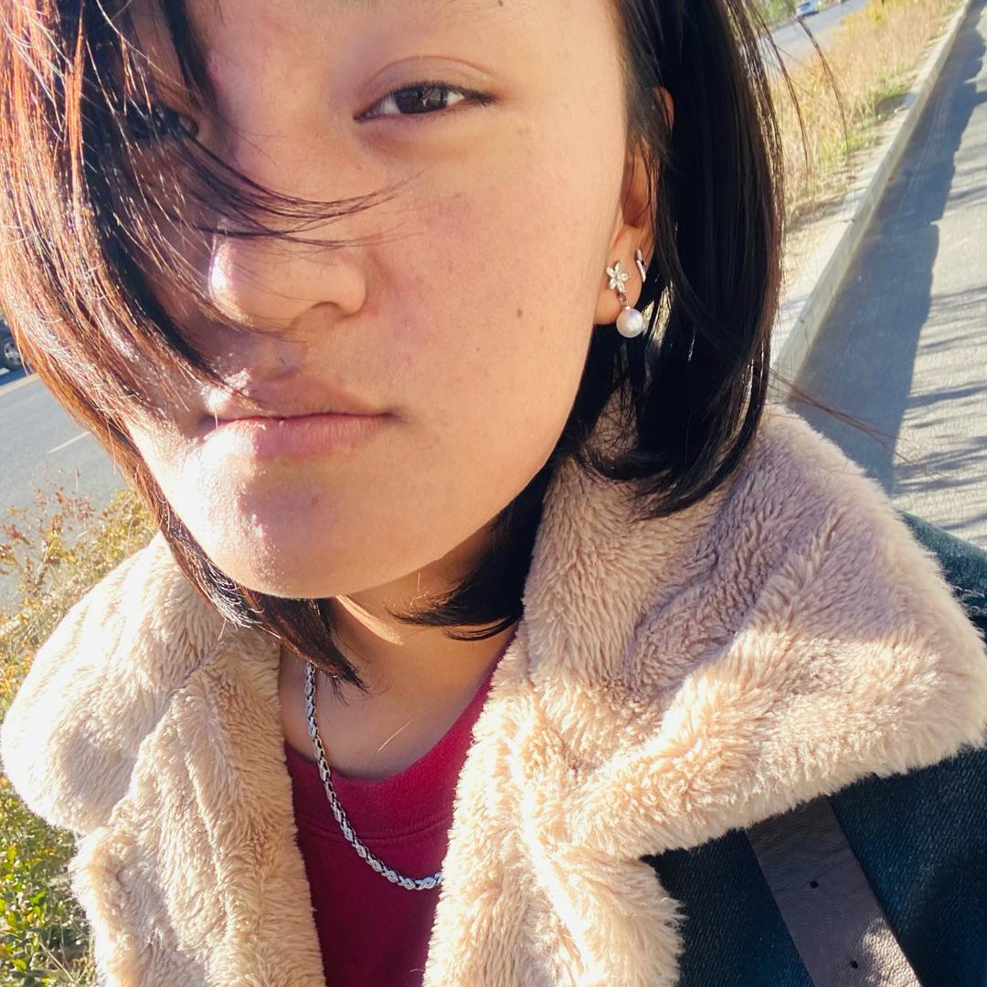 爱做美甲的拉姆