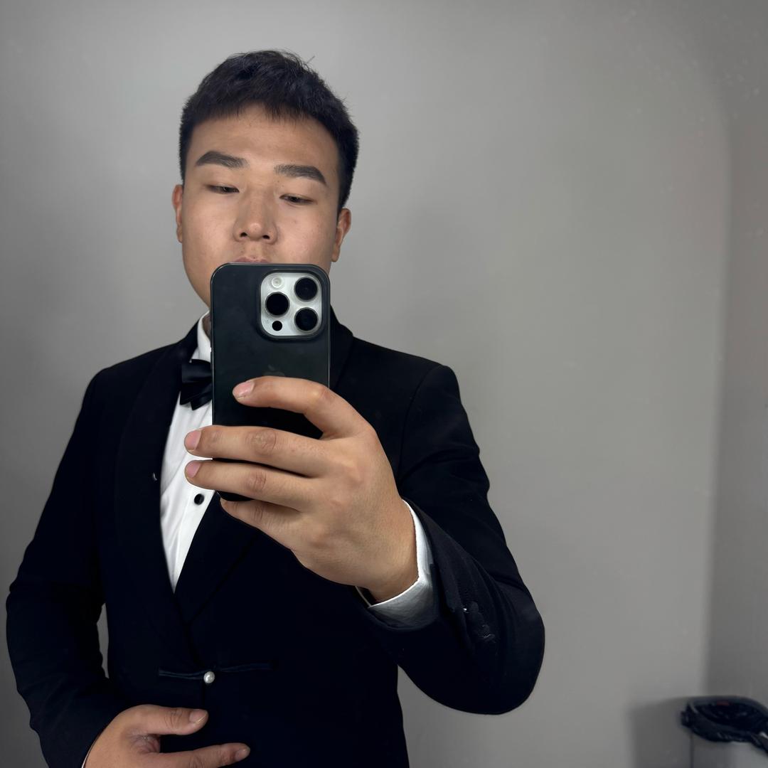 A宇.