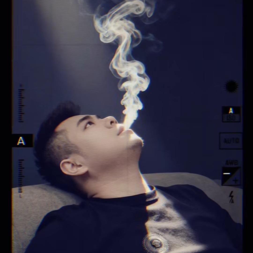 默恋