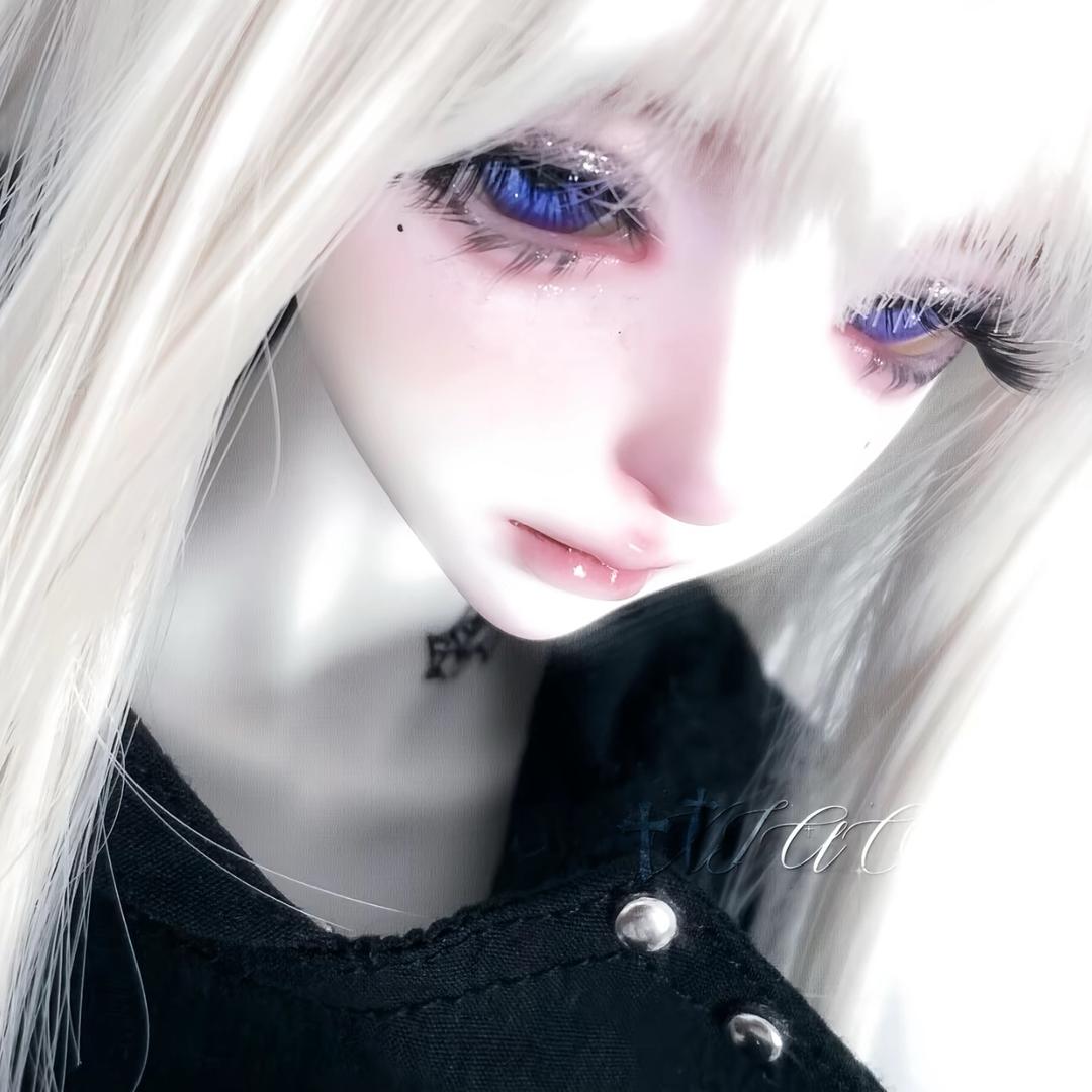 73