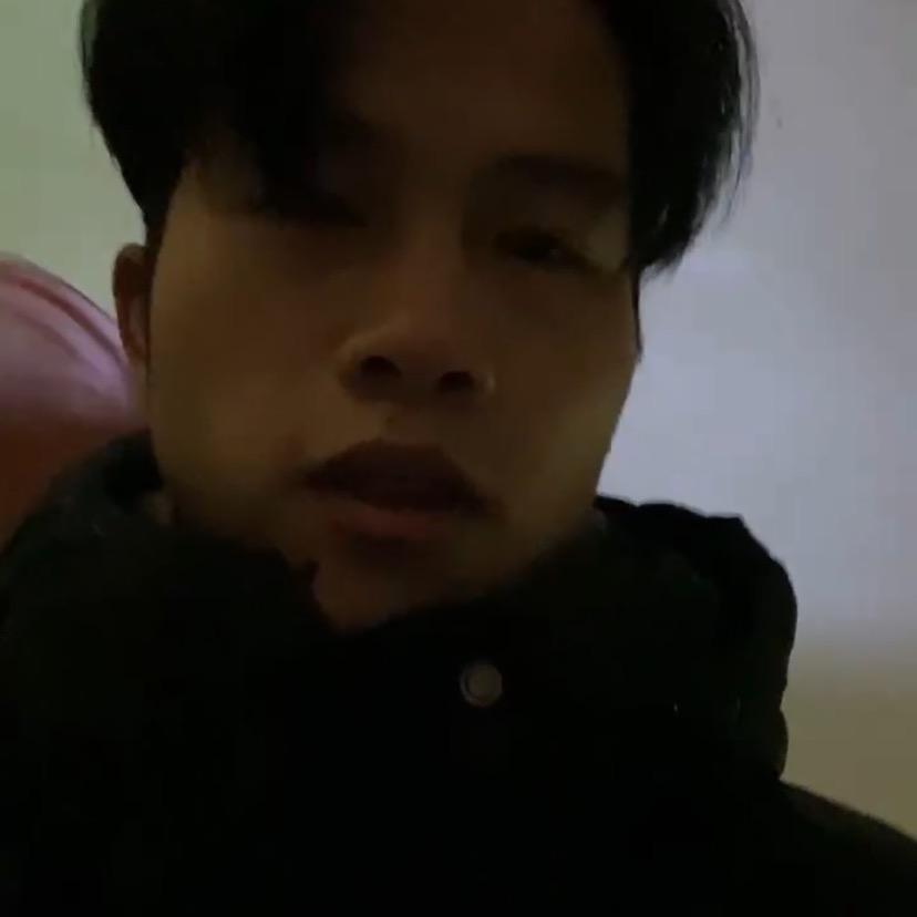正经的 无理头