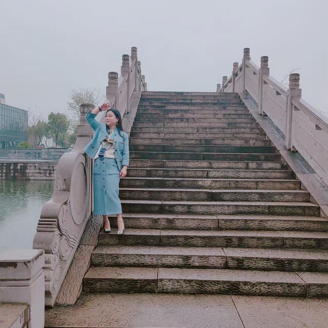 杭州防水老板娘