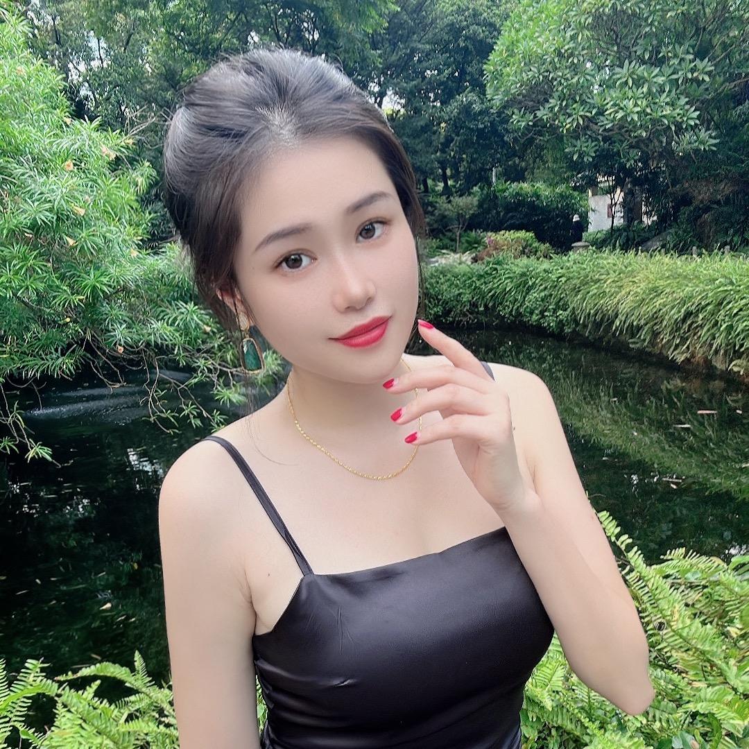 胡丽静（宝妈日常分享）
