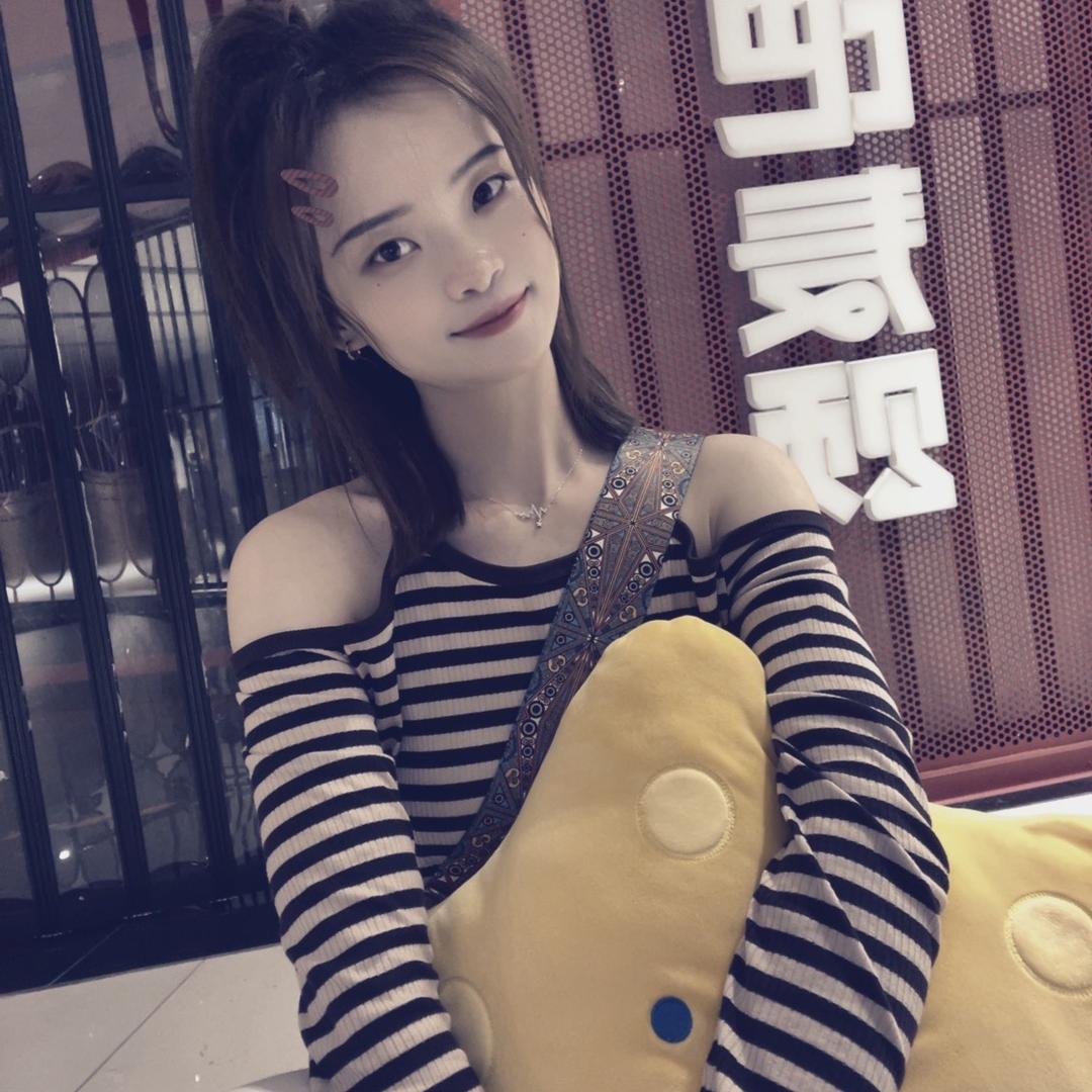 @小小瑜✨
